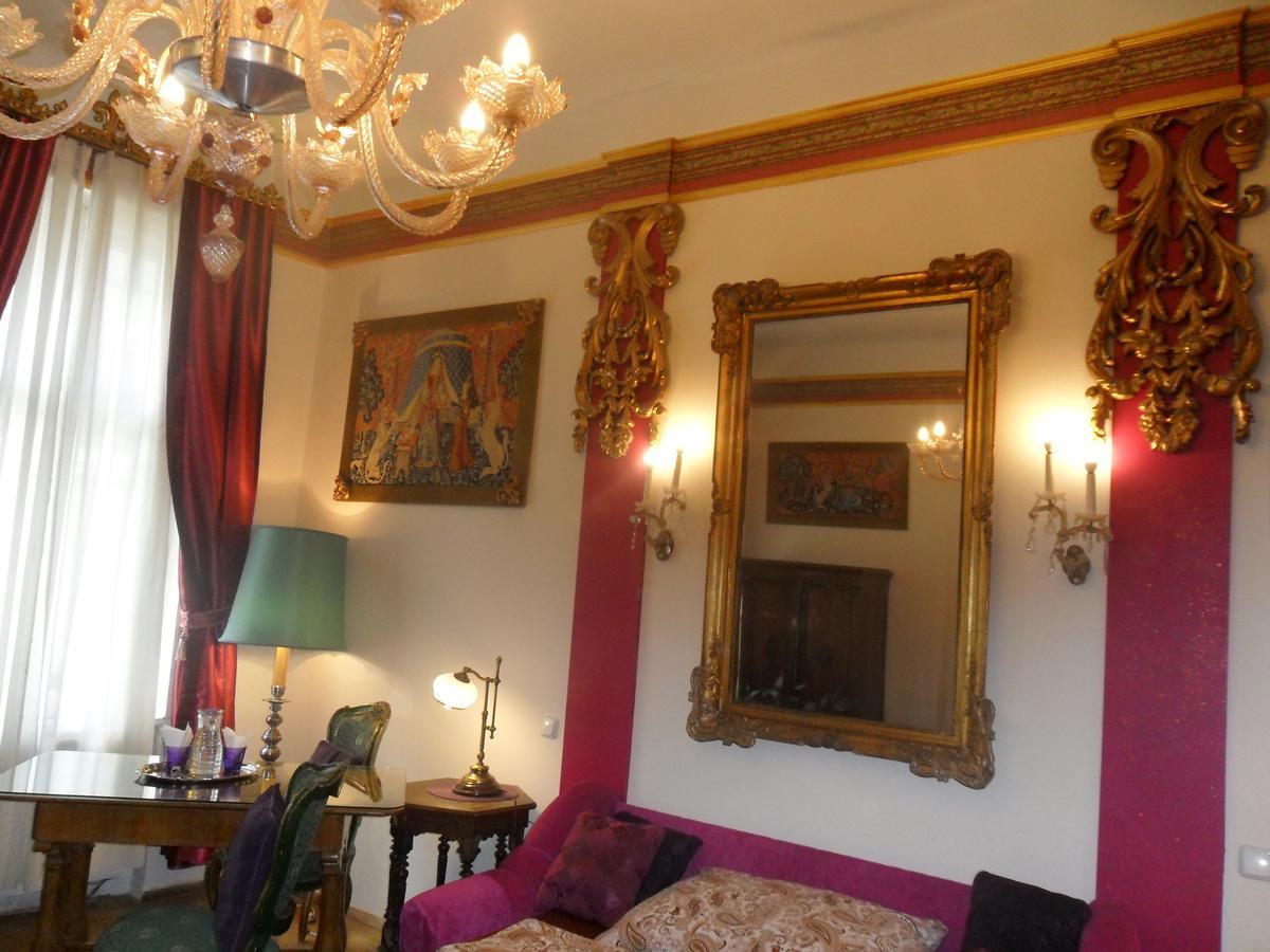 Luxury Near Castle Hotel เวียนนา ภายนอก รูปภาพ